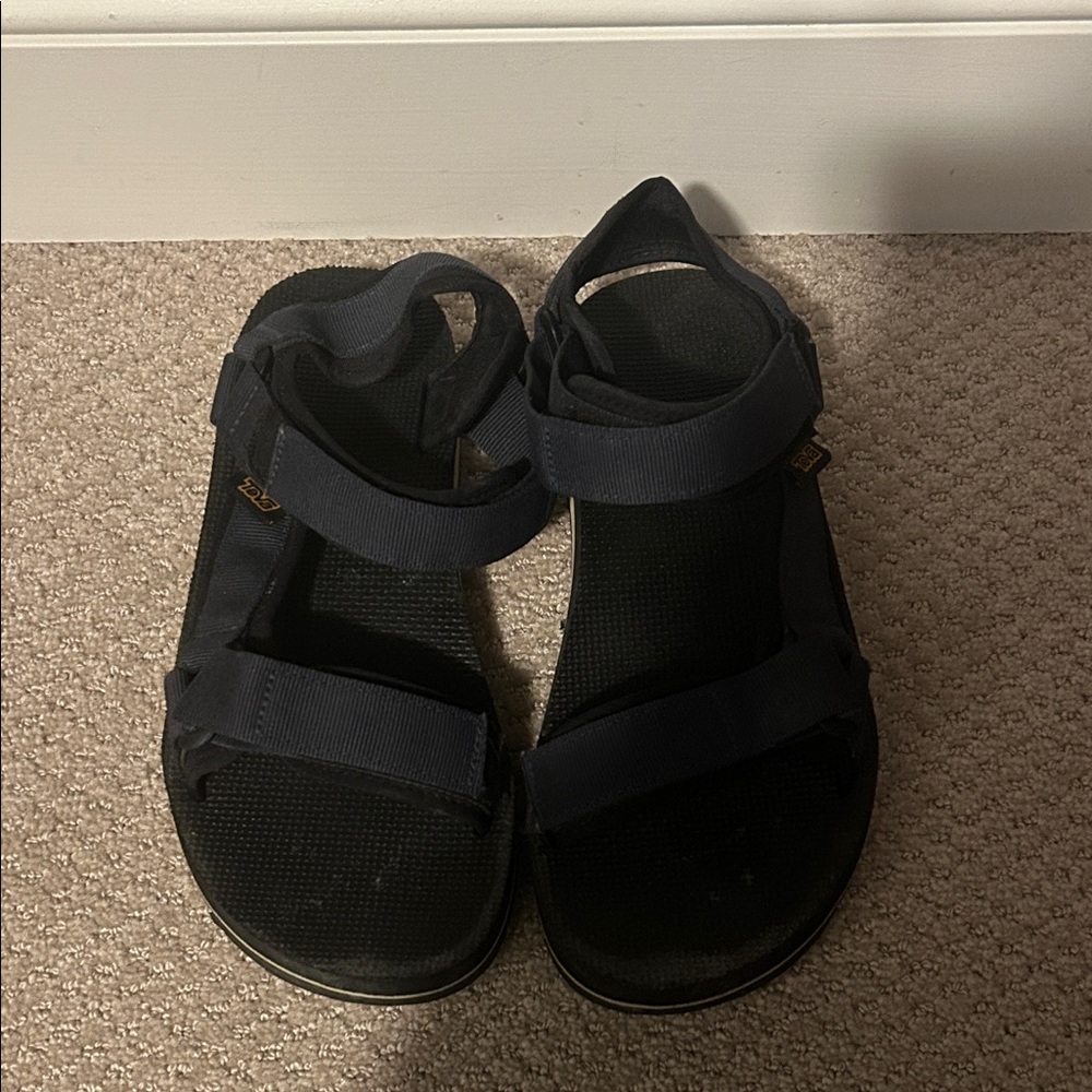TEVA universal trail sandals
